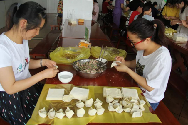 包餃子2.jpg